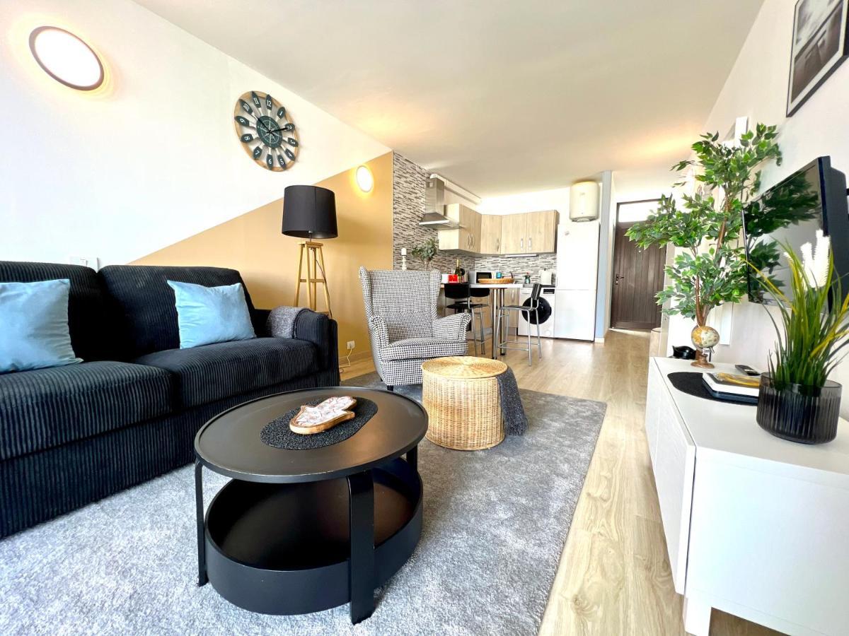 Stunning Lovely Flat With Pool And Strong Wi-Fi, 31 Arona (Tenerife) Exterior foto